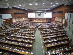 BPK Beri Opini Wajar dengan Pengecualian Untuk LKPP Pemerintah 2015