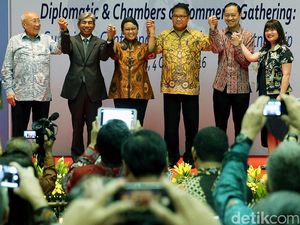 Menlu Retno Kumpulkan Para Pengusaha