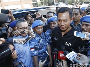 Ucapkan Selamat HUT TNI, Agus Harimurti: Prajurit Harus Netral di Pilkada