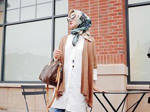 Padu-padan Jilbab Motif Bunga dari Indah Nada Puspita Hingga Lulu Elhasbu