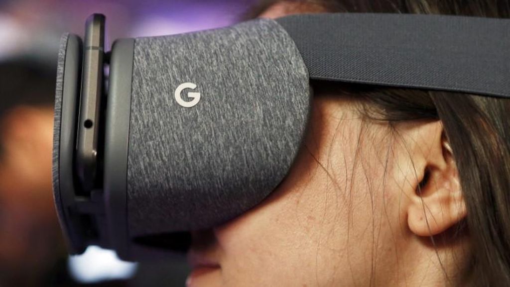 Google Daydream View, Headset VR Sejutaan