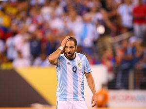 Higuain Cuek terhadap Kritik tentang Performanya di Timnas Argentina