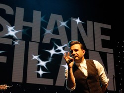 Lirik Lagu Beautiful In White dari Shane Filan Westlife Beserta Artinya