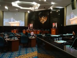 Wagub Djarot Hadiri Paripurna APBD Perubahan DKI Jakarta