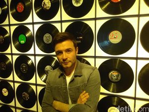 Shane Filan Kenang Masa-masa Indah Bersama Westlife