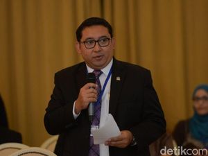 Ahok Minta Maaf, Fadli Zon: Lebih Bagus Daripada Tidak Sama Sekali