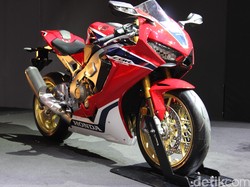 Honda Belum Pastikan Harga CBR1000RR Fireblade untuk Indonesia