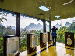 Kawasan Danau Toba Bakal Punya Toilet Berkelas Bintang Lima