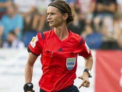 Lecehkan Ofisial Perempuan, Dua Pemain Ini Dikirim Berlatih dengan Tim Putri