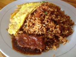 Sedapnya Nasi Goreng Aceh yang Gurih Berempah