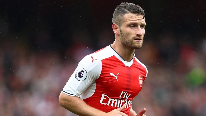 Mustafi Mungkin Sudah Bisa Main Lawan Palace