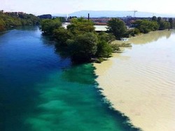 Sungai-sungai Ajaib di Dunia yang Airnya Tidak Menyatu