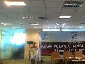 Dirjen Pajak: Orang Naik Ferrari Lebih Takut Tak Punya SIM Daripada NPWP Dirjen Pajak: Orang Naik Ferrari Lebih Takut Tak Punya SIM Daripada NPWP