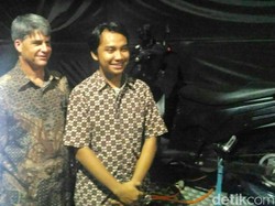 Amerika Penasaran dengan Motor Listrik ITS Gesits