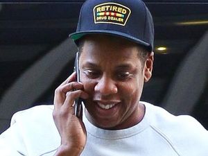 Jay Z Jual TIDAL ke Pendiri Twitter Jay Z Jual TIDAL ke Pendiri Twitter