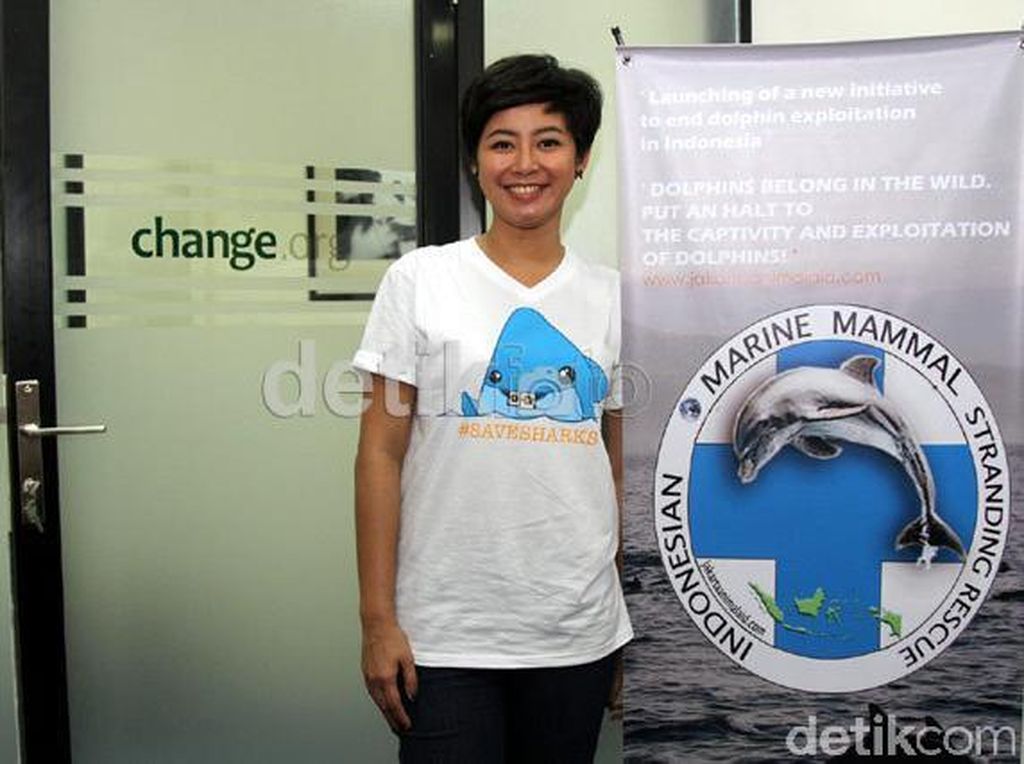 Cerita Riyanni Djangkaru dari Bali: Wisata dan Sampah Plastiknya Cerita Riyanni Djangkaru dari Bali: Wisata dan Sampah Plastiknya