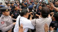 Aksi Demo Mahasiswa di KPK Ricuh