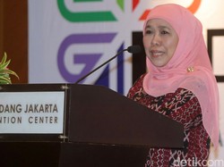 Dukungan Bertebaran di Jatim, Khofifah: Saya Sedang Check Sound