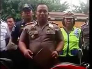 Dituding Gunakan Knalpot Berisik, Polisi Malah Uji Emisi