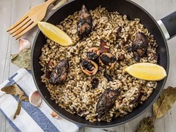 Gurih Mantap, Nasi dengan Paduan Kluwek