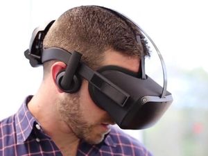 Asyik Main Game VR, Pria Ini Terjatuh dan Tewas Asyik Main Game VR, Pria Ini Terjatuh dan Tewas