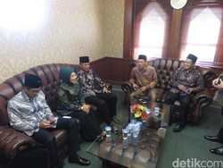 KH Maruf Amin: Saya Yakin Warga NU Dukung Agus-Sylvi