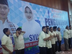 Resmikan Timses, Agus Harimurti: Mari Kerja Keras di Pilgub DKI