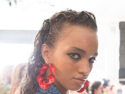 Tren Rambut New York Fashion Week 2017 yang Mudah Diikuti Wanita Indonesia