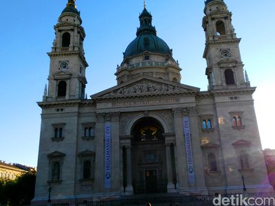 Begini Keindahan Gereja dan Stasiun di Film SYTD 2