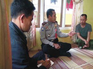 Polisi di Cianjur Jemput Bola Datangi Warga yang Ditipu Dimas Kanjeng Puluhan Juta