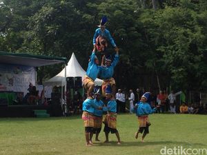Paraga: Freestyle Jugling Bola Ekstrem a la Sulawesi Selatan