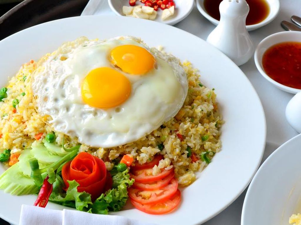 5 Lagu tentang Makanan Indonesia Ini Ciptaan Musisi Luar Negeri 5 Lagu tentang Makanan Indonesia Ini Ciptaan Musisi Luar Negeri