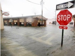 Topan Matthew Terjang South Carolina, Kota Charleston Banjir