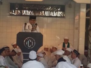 Anies Baswedan: Adab Harus Dikembalikan di Kota Ini