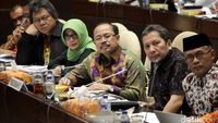 Ombudsman Rapat dengan Komisi II DPR