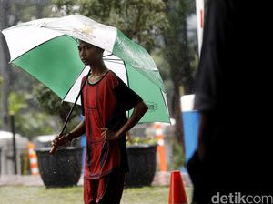 Selalu Lapar Saat Turun Hujan, Apa yang Sebenarnya Terjadi di Usus?