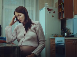 Kenali, Risiko Ibu Depresi Bisa Terlihat Sejak Kehamilan