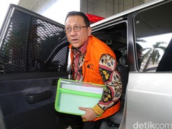 Dicopot dari Ketua DPD, Irman Gusman Gugat AM Fatwa Cs Rp 10 M