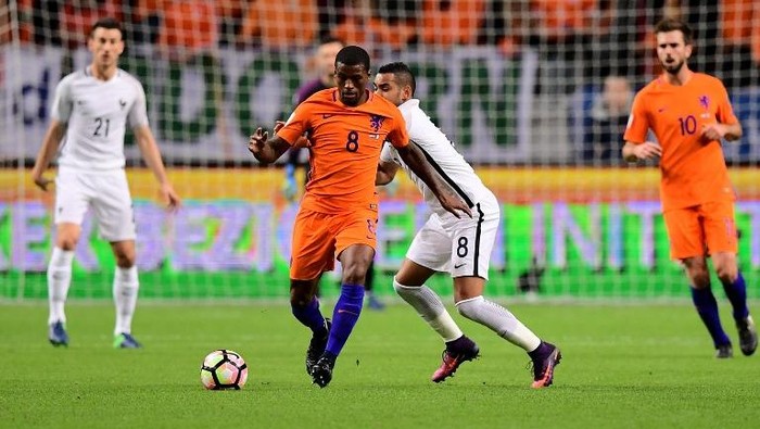Liverpool Terancam Tanpa Wijnaldum Saat Hadapi MU