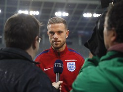 Southgate: Henderson Paling Pantas Gantikan Rooney Jadi Kapten