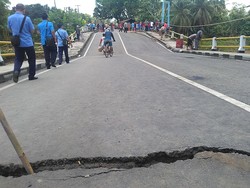 Jembatan Ambles di Putrapinggan, Bus Tujuan Pangandaran dari Bandung Tetap Beroperasi