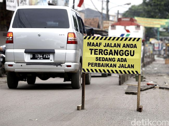 Hati hati Ada  Perbaikan  Jalan di Km 88 Tol Purbaleunyi 