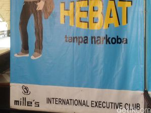 Ironi Sabu Perwira Polisi dan Poster Antinarkoba di Diskotek Milles Ironi Sabu Perwira Polisi dan Poster Antinarkoba di Diskotek Milles