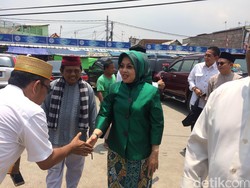 Ucapan Selamat Ultah untuk Sylviana Murni dari Warga Luar Batang