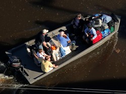 Usai Topan Matthew, Ratusan Orang Dievakuasi Akibat Banjir di North Carolina AS