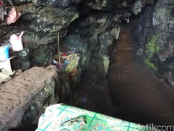 Pernah Dibujuk Anaknya Pulang tapi Mbah Kijem Ngotot Tetap Tinggal di Gua
