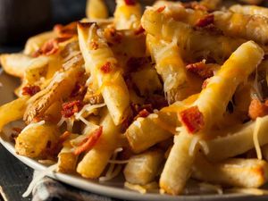 Yummy! Ini 13 Cara Enak Makan French Fries di Berbagai Negara (2)