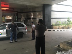 Lakukan OTT, Polisi Geledah Gedung Direktorat di Kemenhub