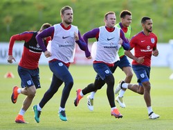 Henderson: Rooney Tetap Pemimpin Kami