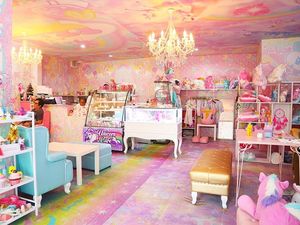 7 Kafe Kekinian Ini Punya Makanan Enak dan Spot Keren Buat Foto